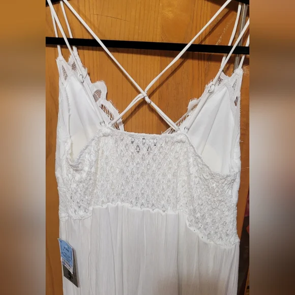 J For Justify Elegant Off-White Lace Maxi Dress   Size 1X - Picture 4 of 5